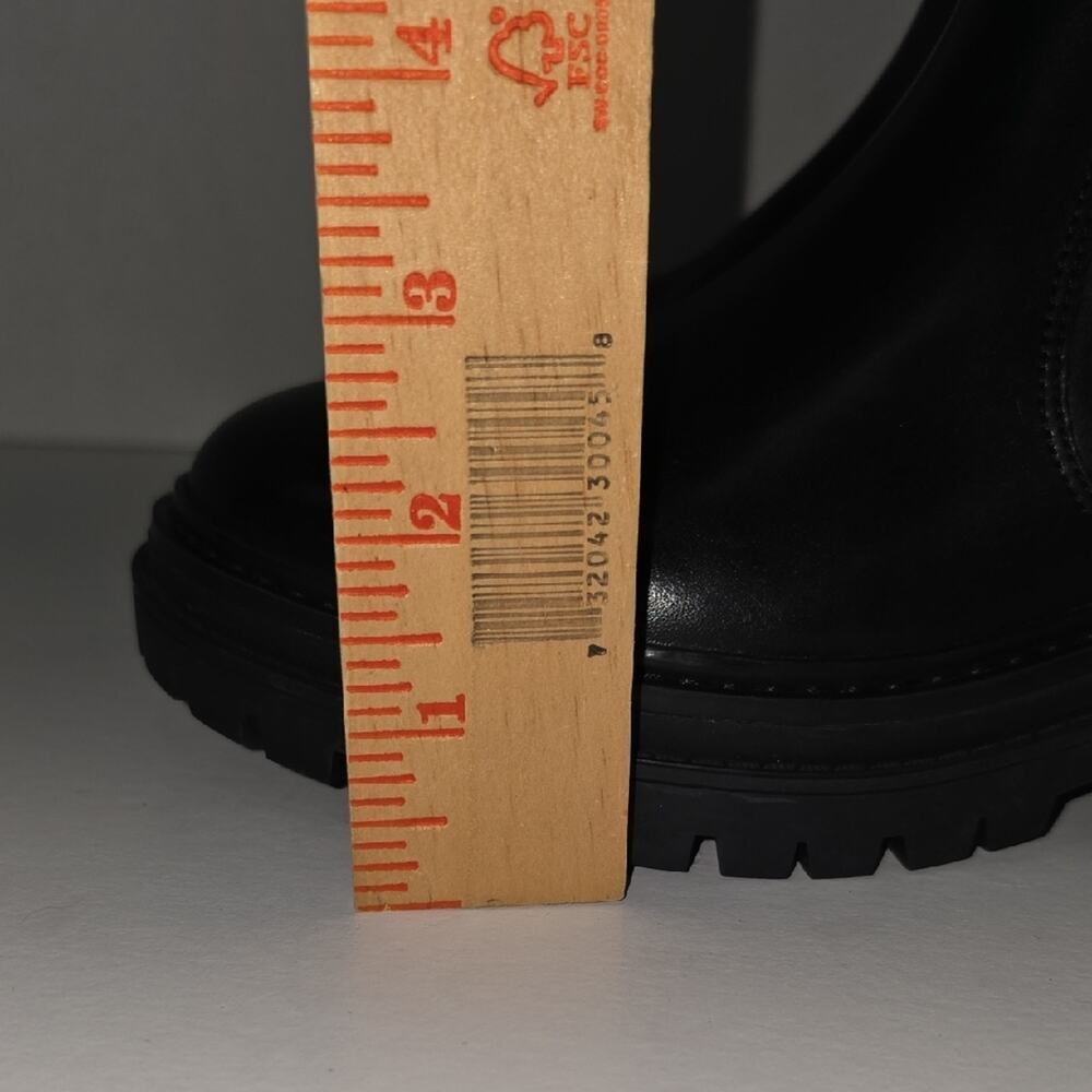 Michael Kors Carmen Leather Riding Boot 2.5in Heel Womens Size 6.5 - Picture 12 of 12